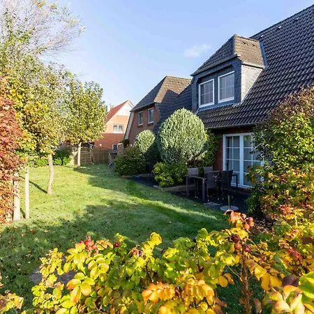 Holiday home Reihenhaus Haus Kiki Bohl